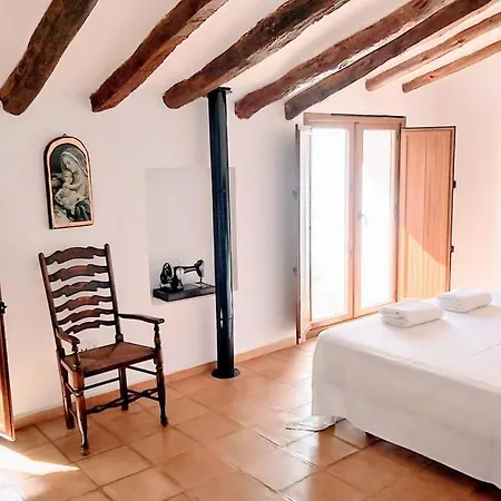 Vakantiehuis Casa Nicole Naturaleza, Montanas Y Piscina Privada En Alicante