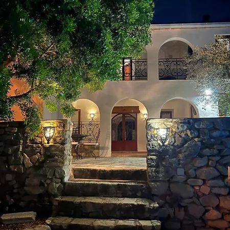 Feriehus Casa Nicole Naturaleza, Montanas Y Piscina Privada En Alicante